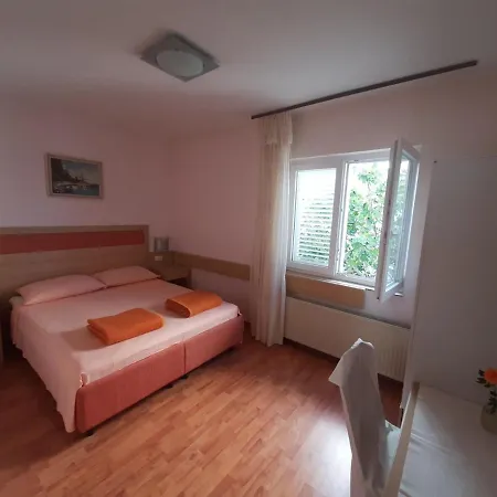 Spanjol Anka Apartman
